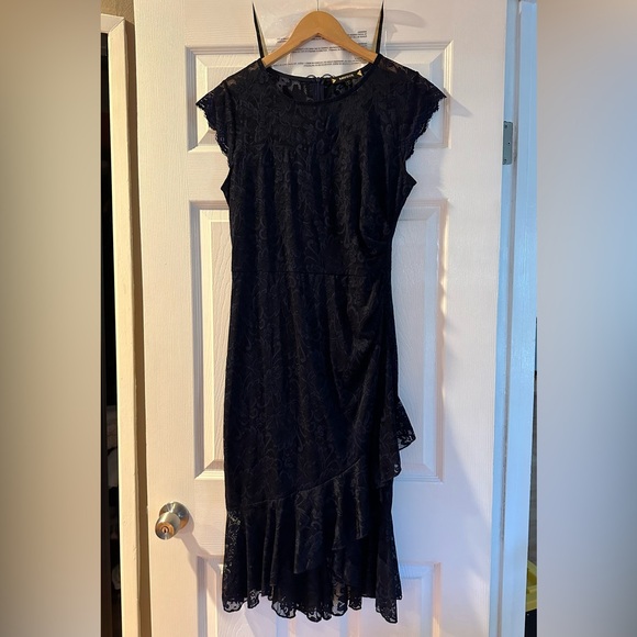🎉3xHP🎉 🆕 Miusol Ruffle Trim Lace Cocktail Dress - Navy Blue - Size L (8/10) - Picture 2 of 15